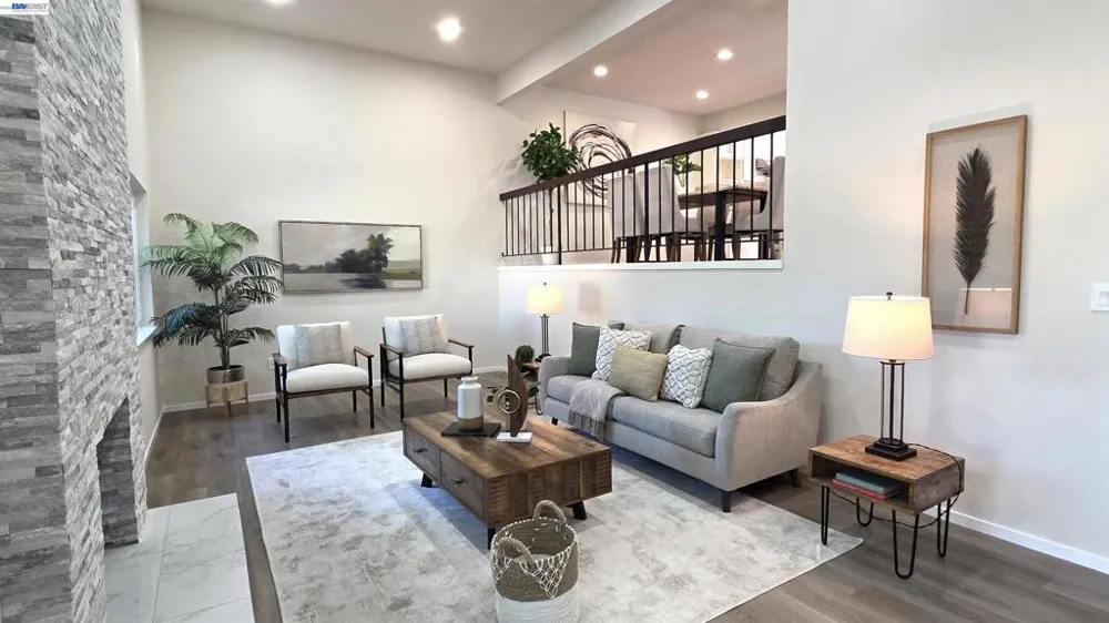 37856 Bright Cmn Fremont, CA 94536