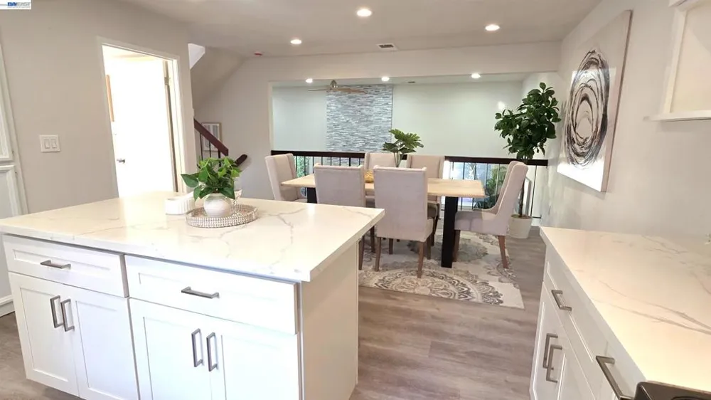 37856 Bright Cmn Fremont, CA 94536