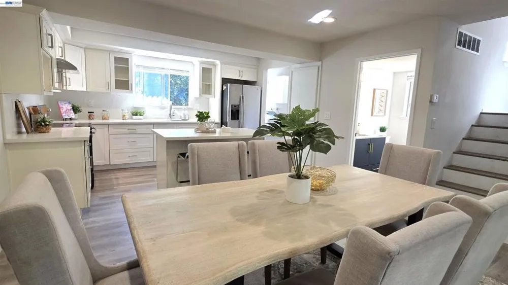 37856 Bright Cmn Fremont, CA 94536