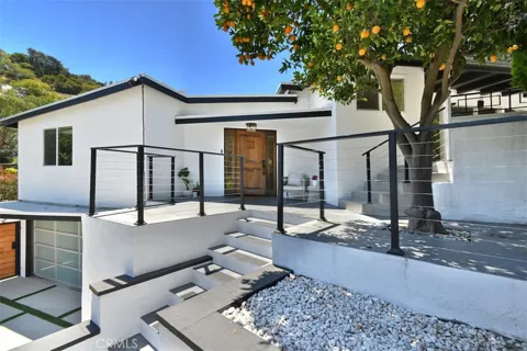 3675 Ventura Canyon