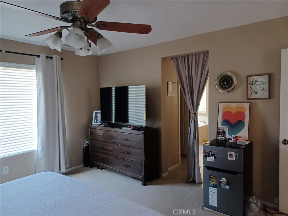 33577 Cedar Creek Lake Elsinore, CA 92532