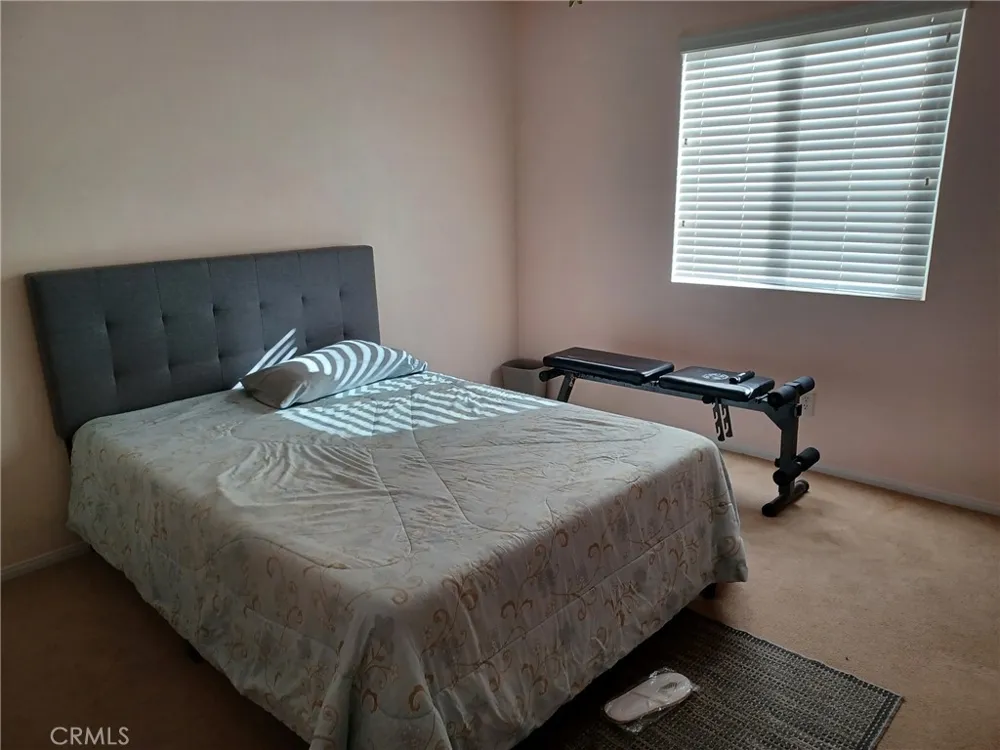 33577 Cedar Creek Lake Elsinore, CA 92532