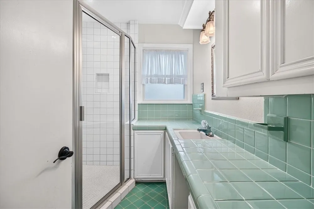 609 Peerman Place Corpus Christi, TX 78411