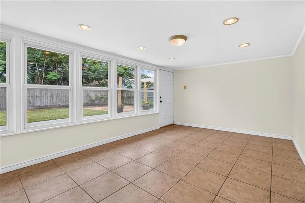 609 Peerman Place Corpus Christi, TX 78411