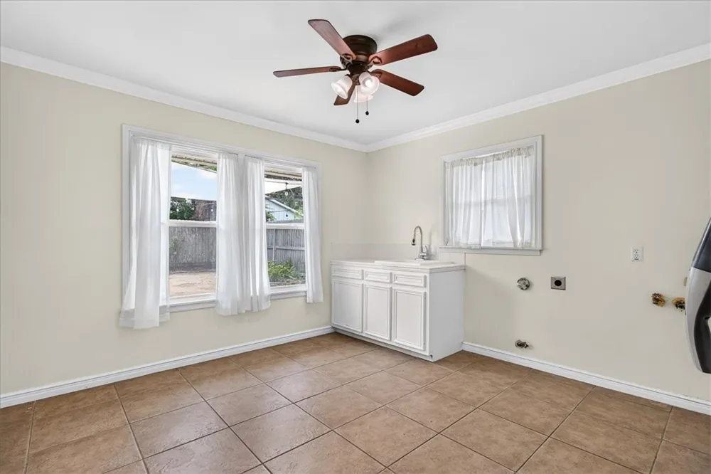 609 Peerman Place Corpus Christi, TX 78411