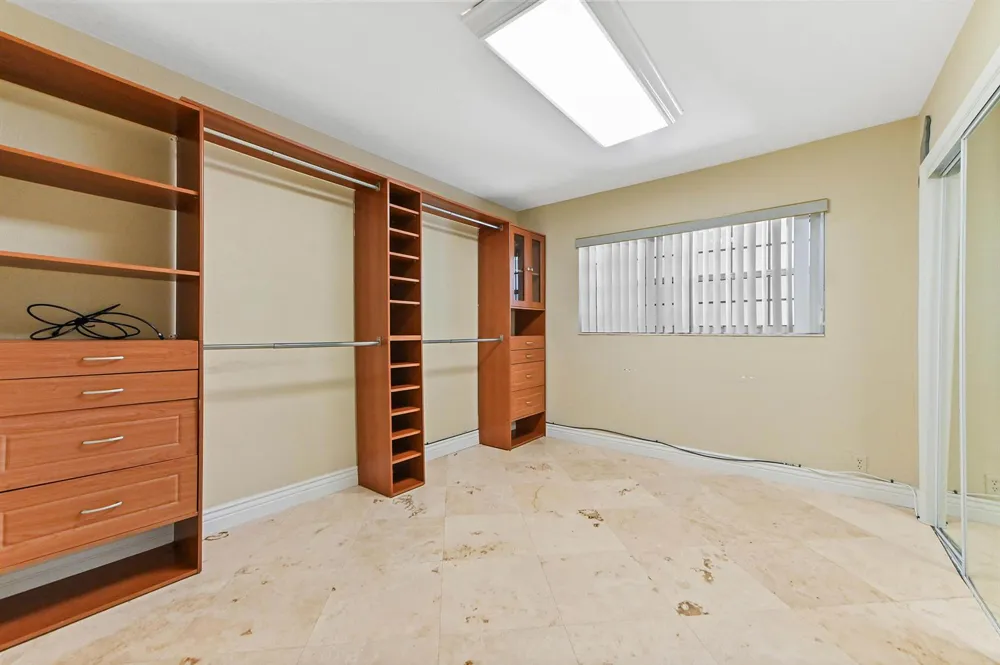 138 NE 29th Street Wilton Manors, FL 33334