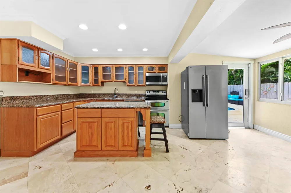 138 NE 29th Street Wilton Manors, FL 33334