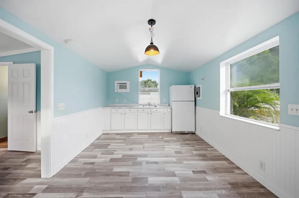 434 Australian Circle Lake Park, FL 33403