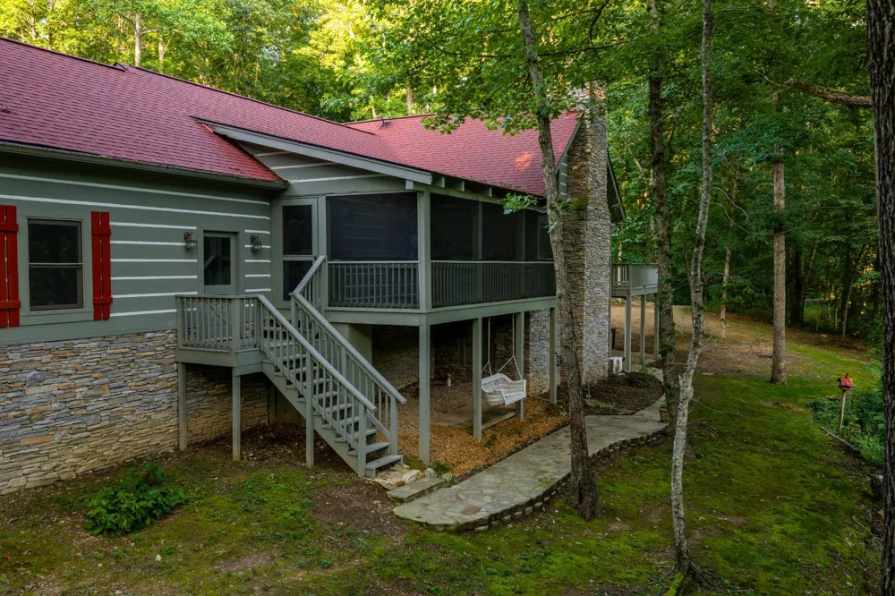 7348 Bradford Rd Primm Springs, TN 38476