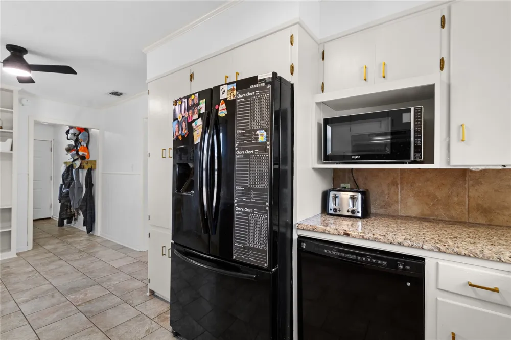 8 Circle Drive Teague, TX 75860