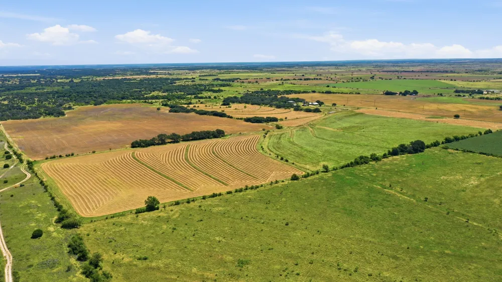 2975 Fm 1702 Hamilton, TX 76531