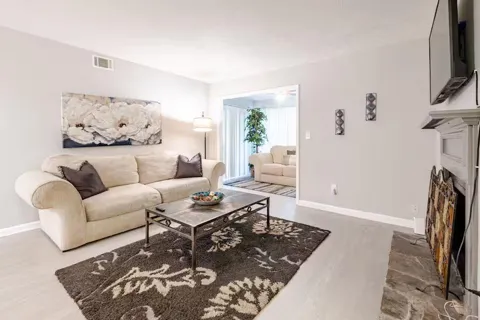 1312 Brockett Place