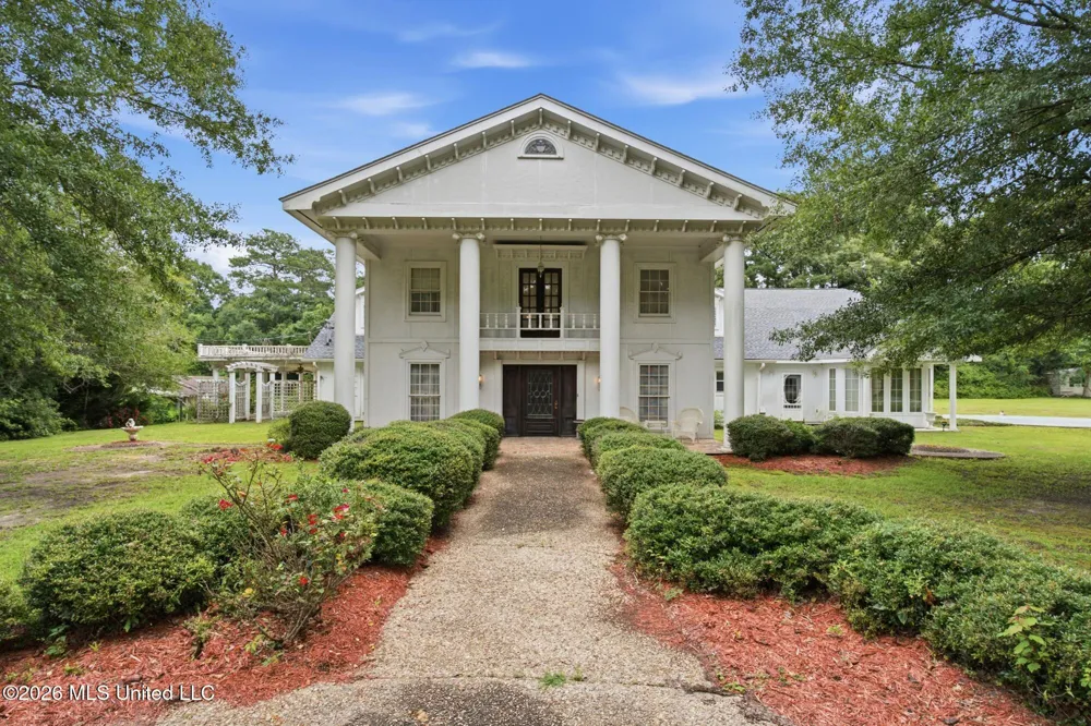 84 Lynn Ray Road Petal, MS 39465