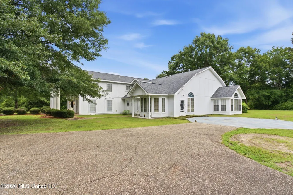 84 Lynn Ray Road Petal, MS 39465