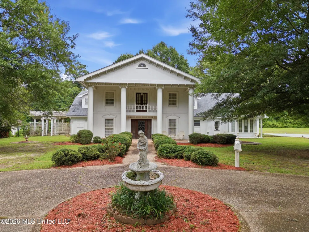 84 Lynn Ray Road Petal, MS 39465