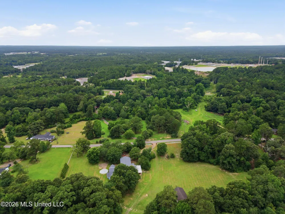 84 Lynn Ray Road Petal, MS 39465