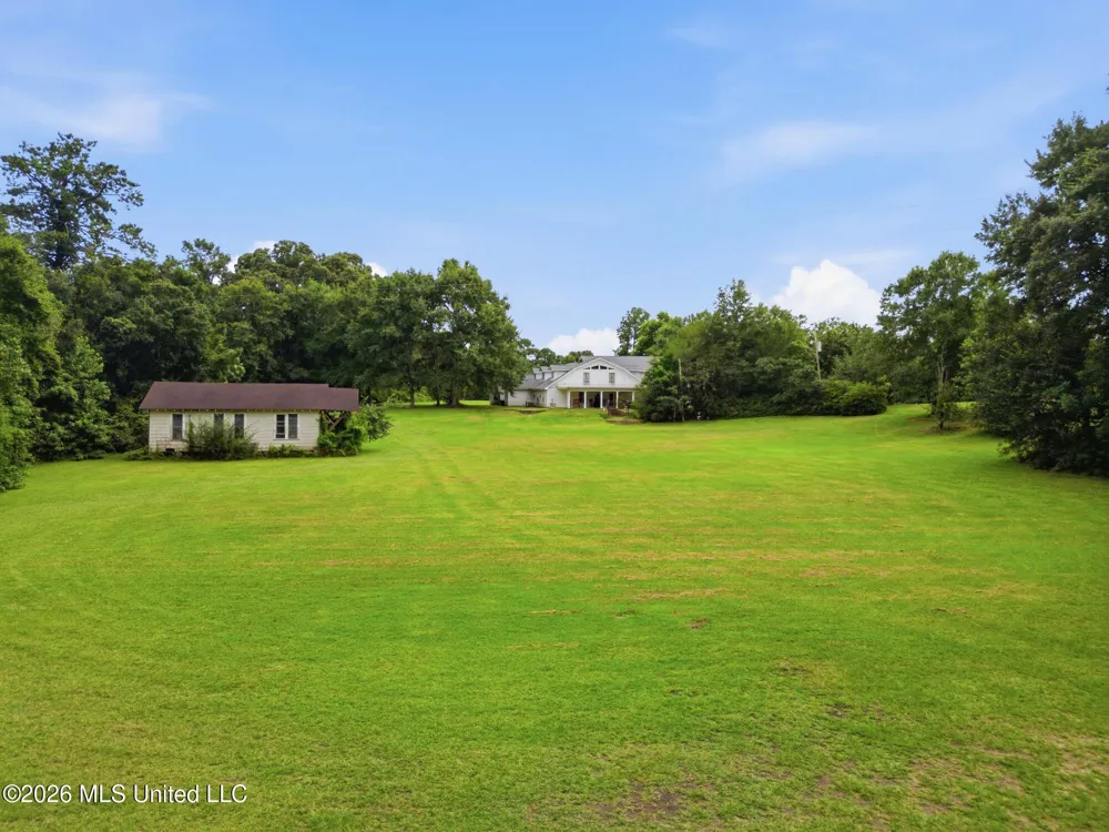 84 Lynn Ray Road Petal, MS 39465