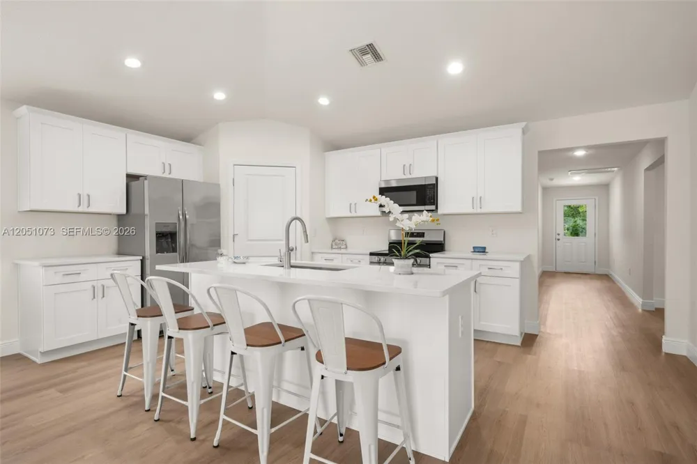 5526 Cortez Blvd. Sebring, FL 33872