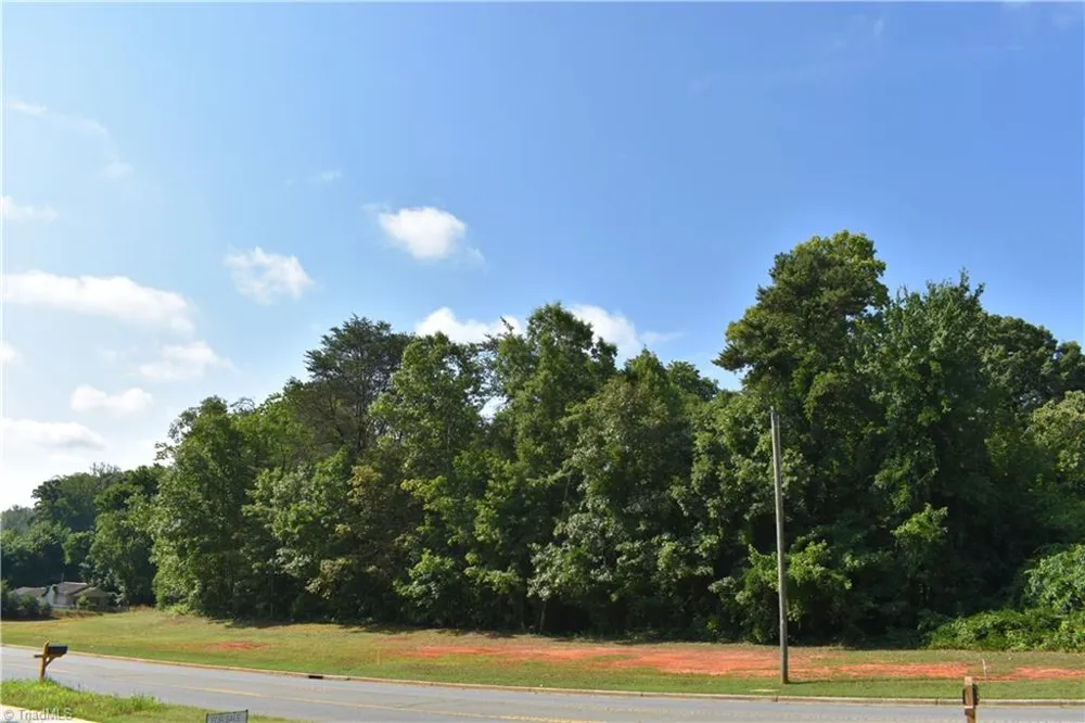 1380 Motor Road Winston-Salem, NC 27105