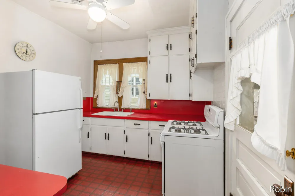 1545 4th Street NW Grand Rapids City, MI 49504