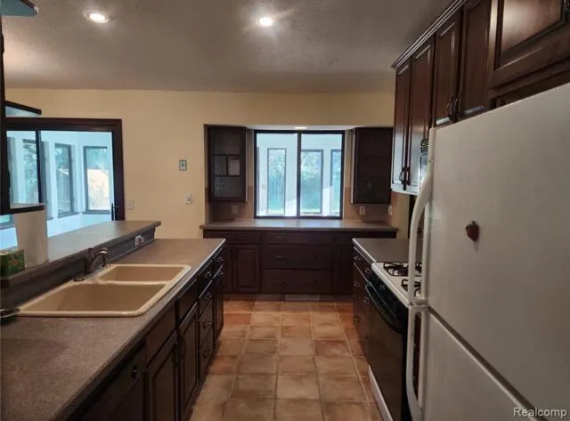 3787 Northmeadow Road Blackman Charter Township, MI 49201