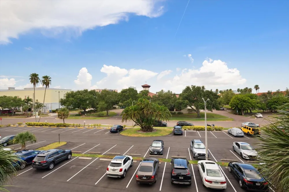 255 DOLPHIN POINT #307 Clearwater Beach, FL 33767