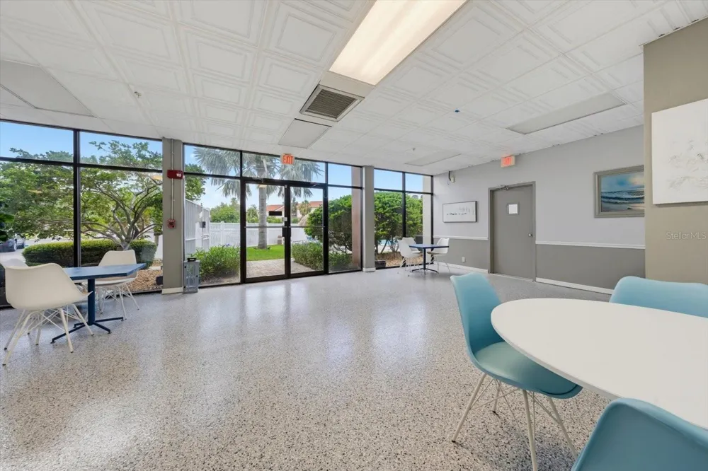 255 DOLPHIN POINT #307 Clearwater Beach, FL 33767