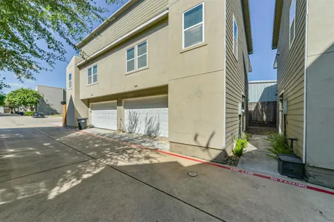 5305 Avenue J