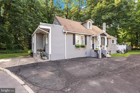 241 ROSELAND AVENUE