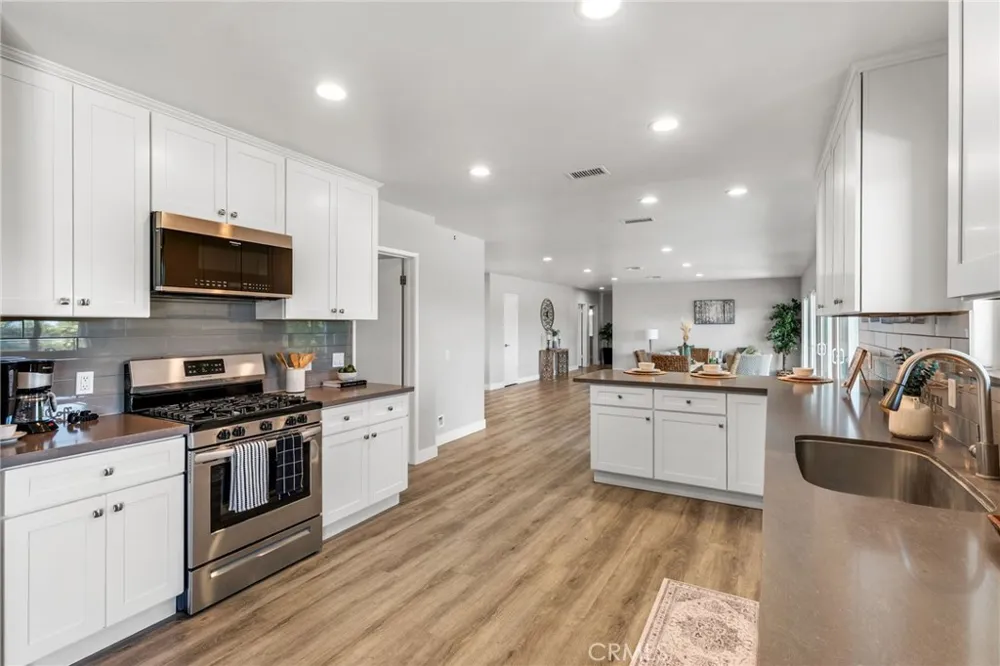 2791 Mcallister Riverside, CA 92503