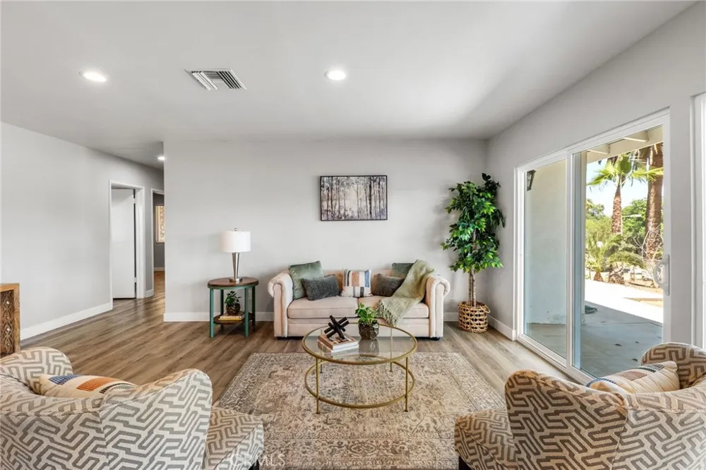 2791 Mcallister Riverside, CA 92503