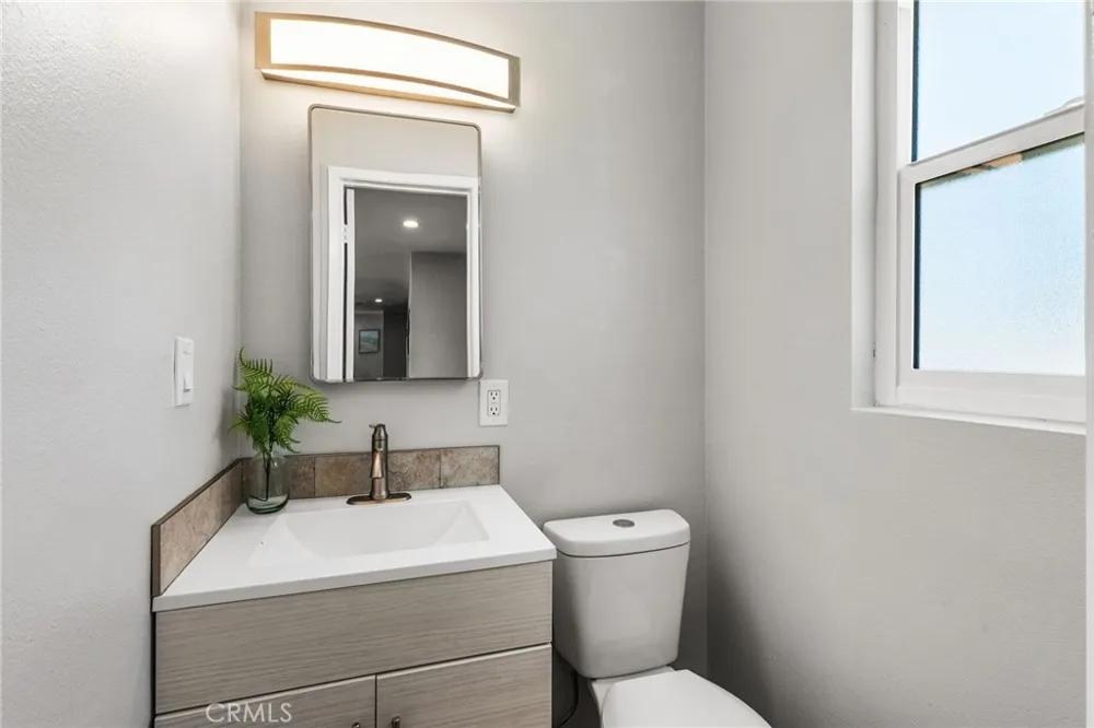 2791 Mcallister Riverside, CA 92503