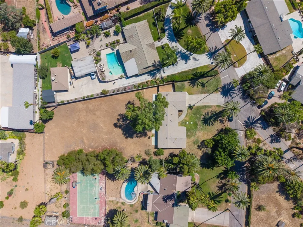 2791 Mcallister Riverside, CA 92503