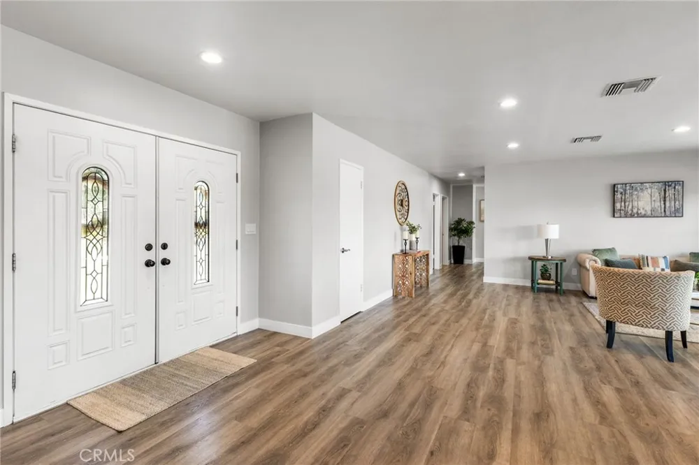 2791 Mcallister Riverside, CA 92503