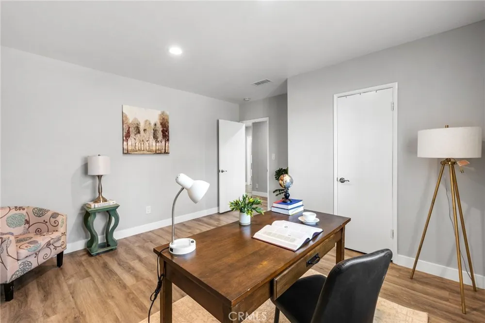 2791 Mcallister Riverside, CA 92503