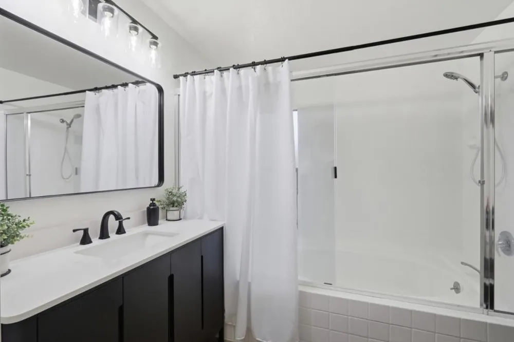7033 Via Valverde San Jose, CA 95135