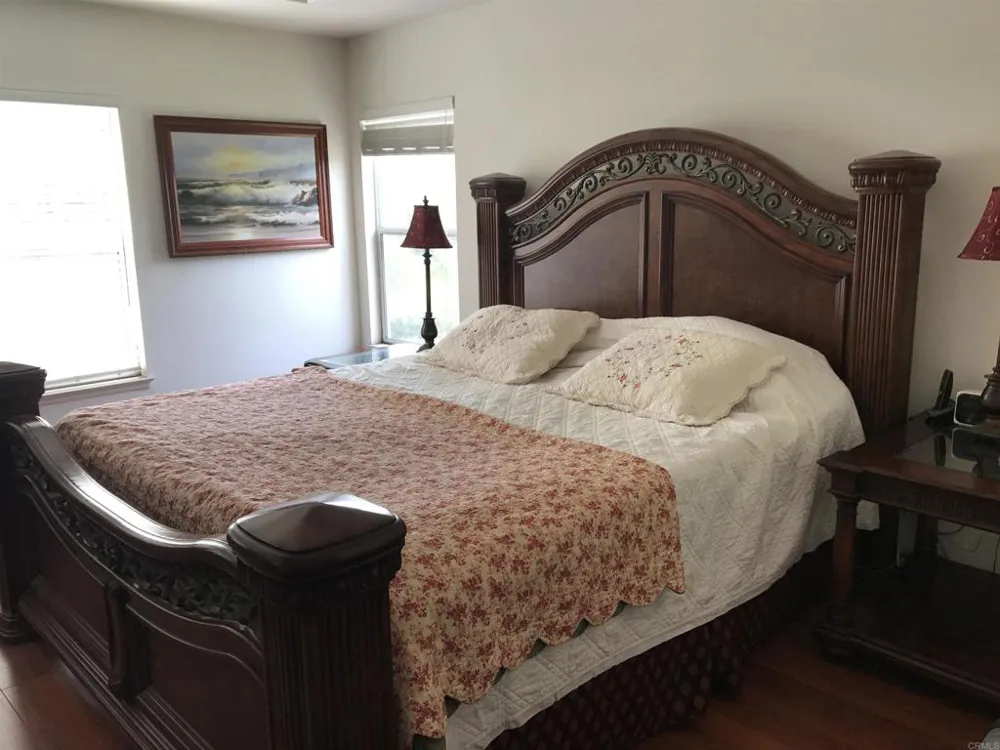 7908 Calle Oliva Carlsbad, CA 92009