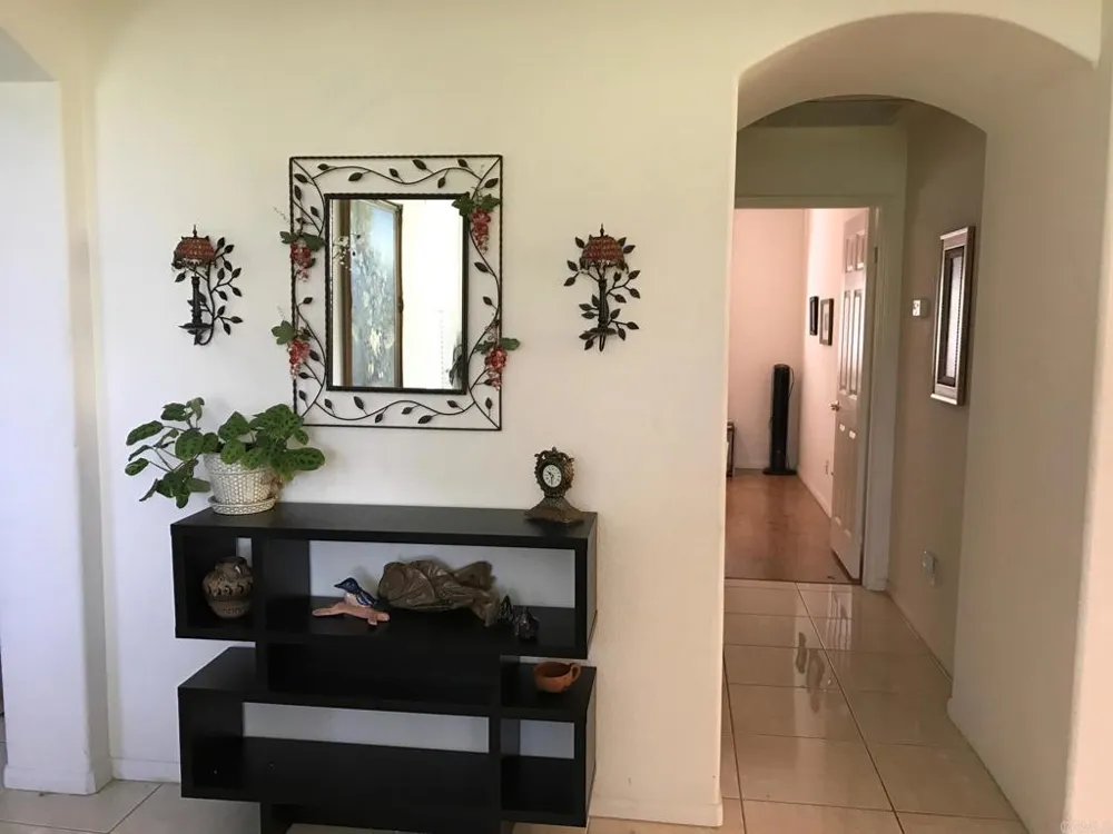 7908 Calle Oliva Carlsbad, CA 92009