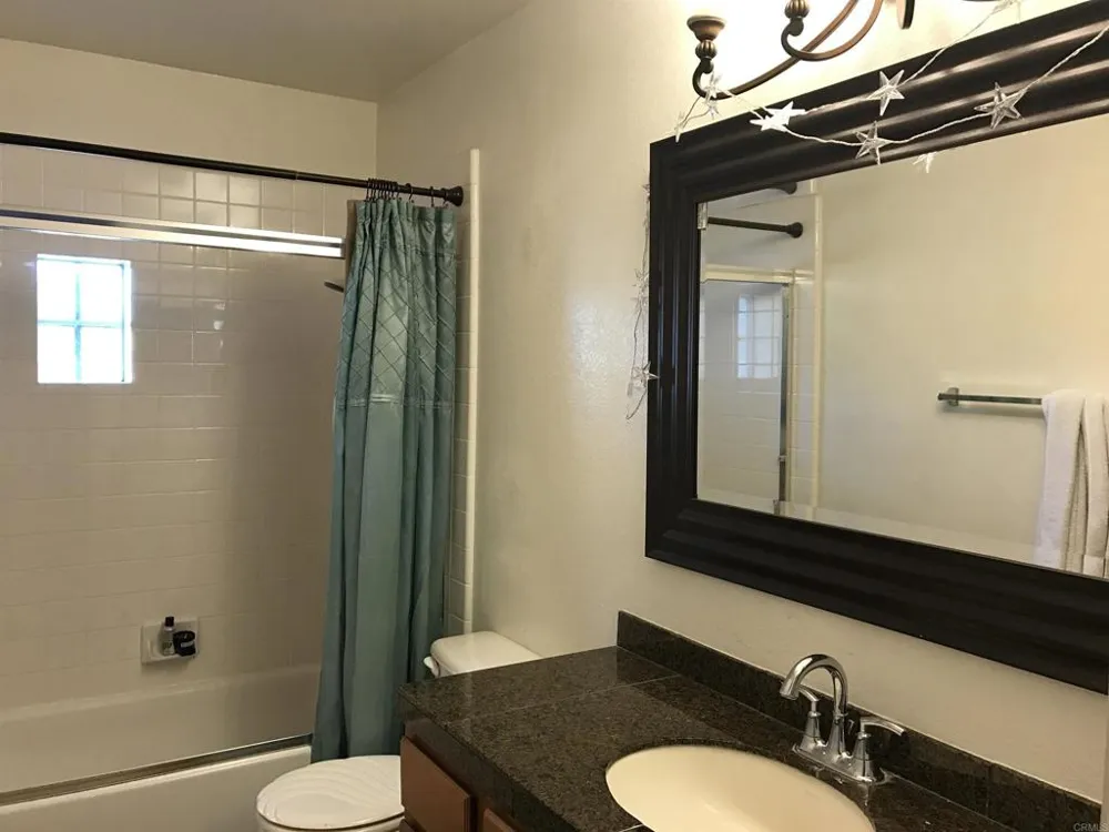 7908 Calle Oliva Carlsbad, CA 92009