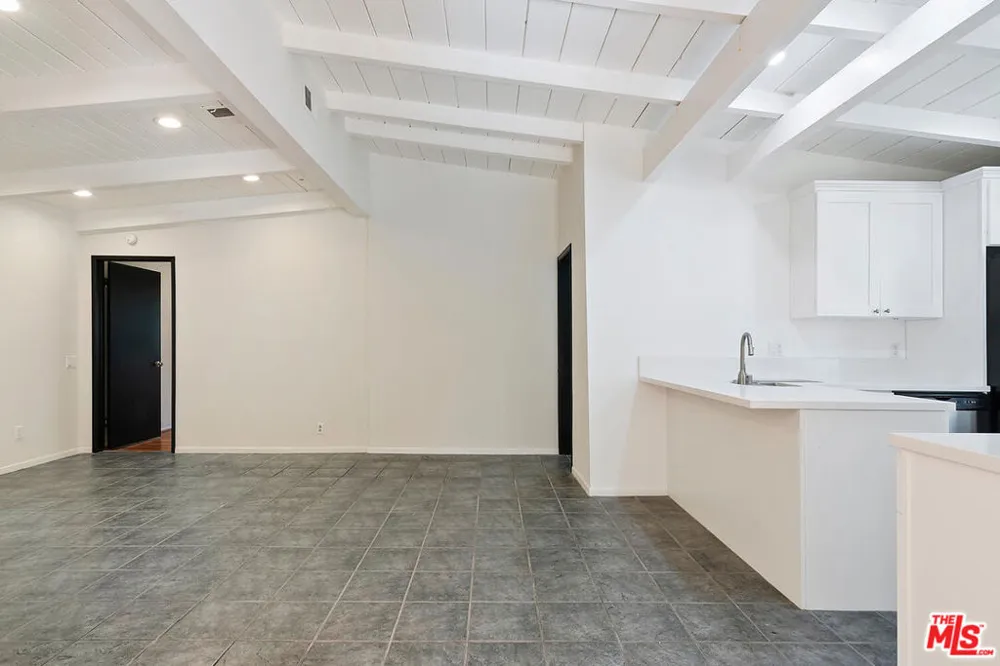 1315 17th Street Manhattan Beach, CA 90266