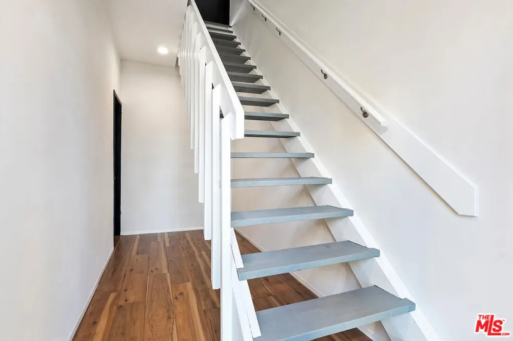1315 17th Street Manhattan Beach, CA 90266