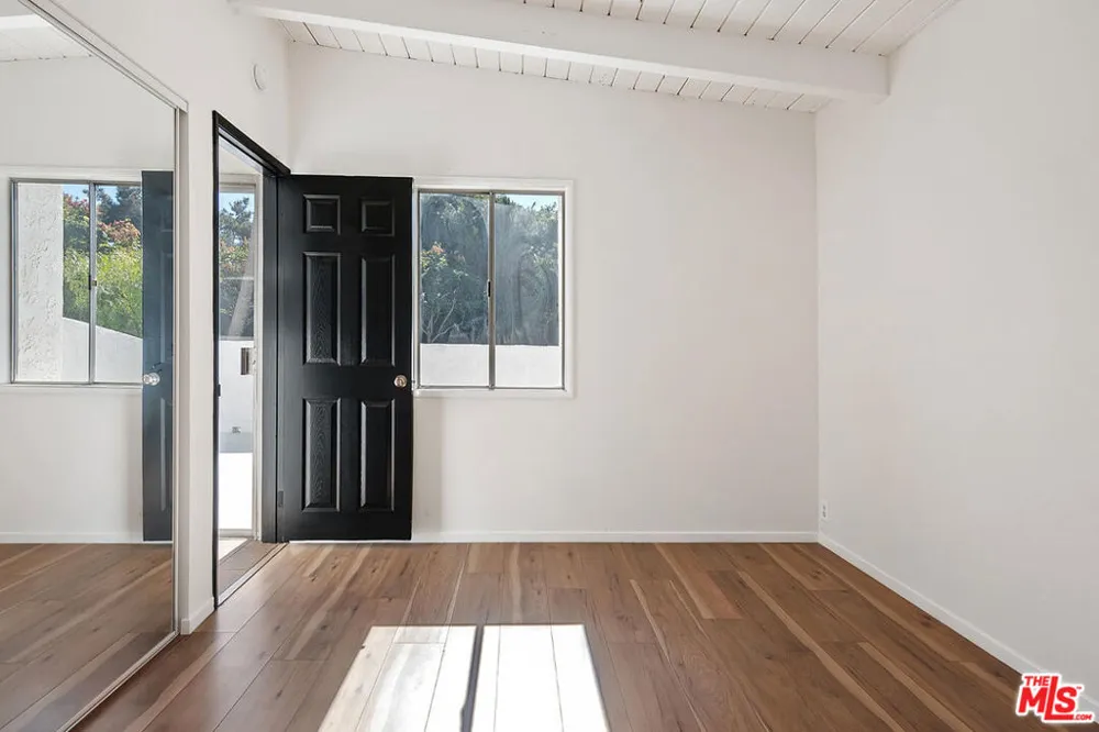 1315 17th Street Manhattan Beach, CA 90266