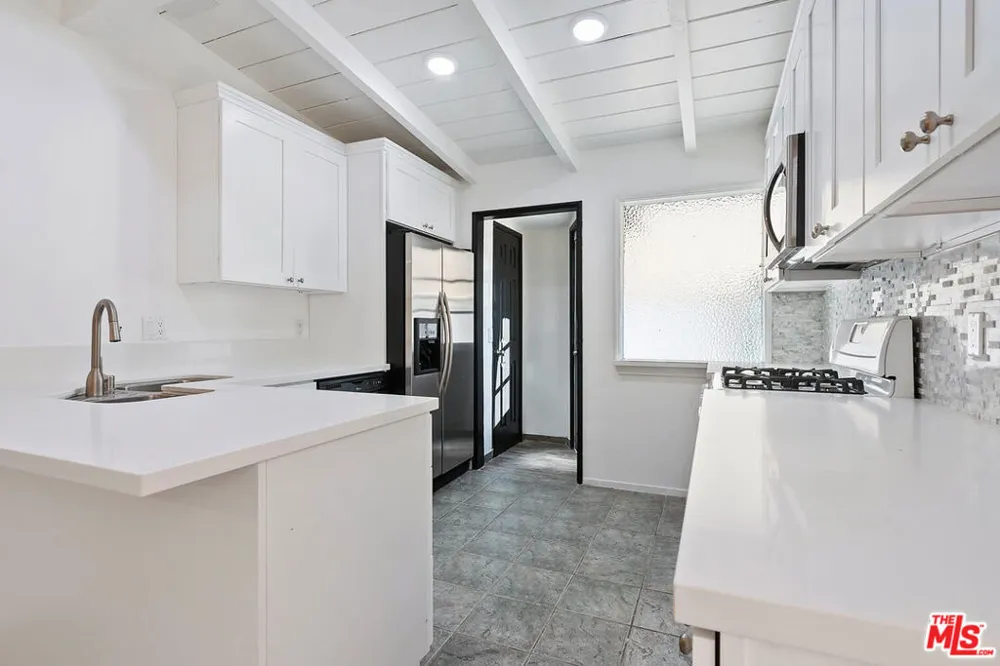 1315 17th Street Manhattan Beach, CA 90266