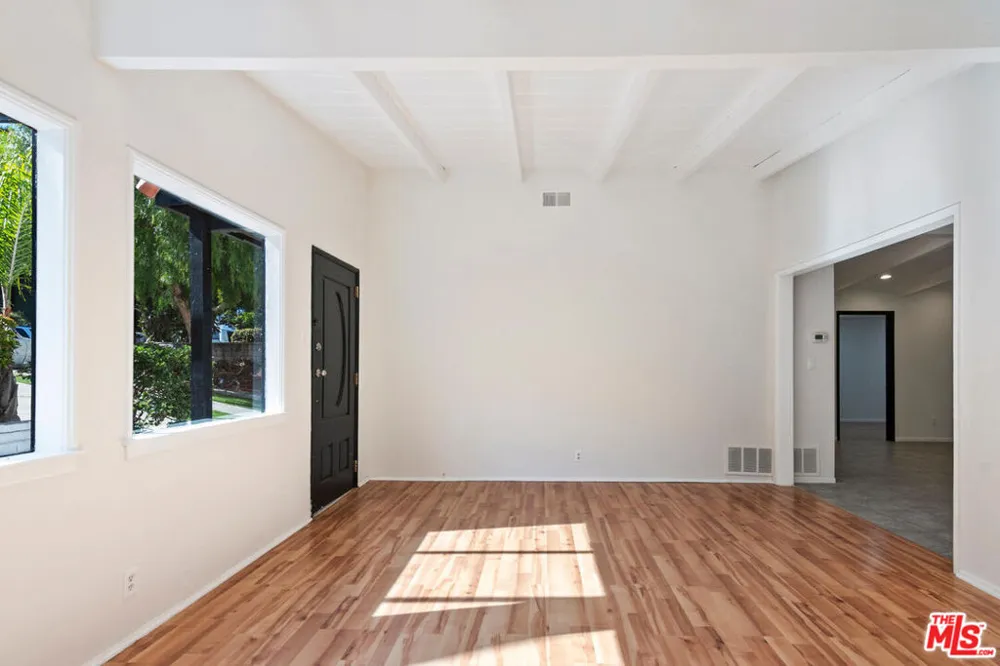 1315 17th Street Manhattan Beach, CA 90266