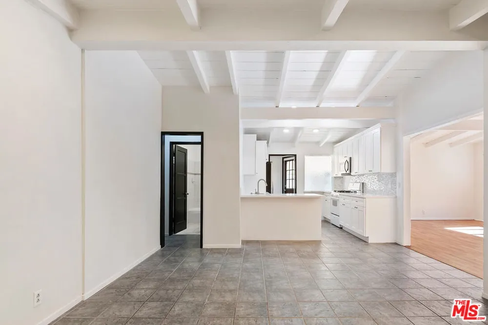 1315 17th Street Manhattan Beach, CA 90266