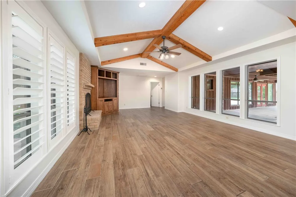 803 Thiel Street Orange Grove, TX 78372