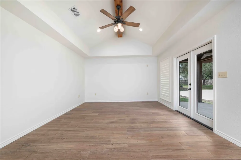 803 Thiel Street Orange Grove, TX 78372