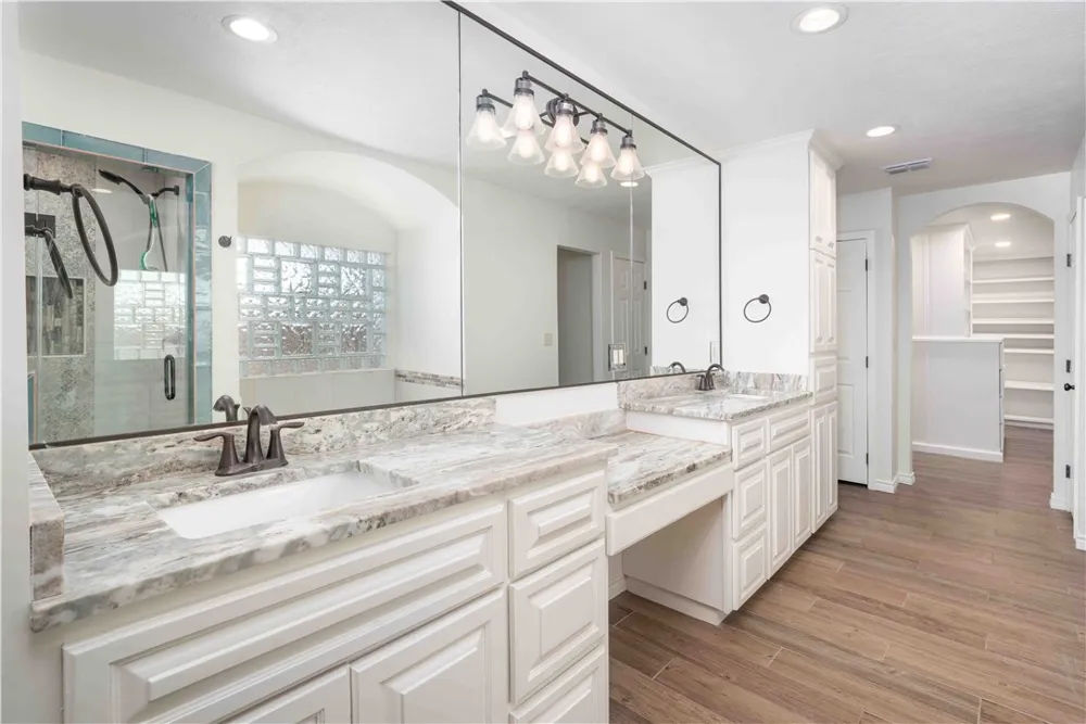 803 Thiel Street Orange Grove, TX 78372