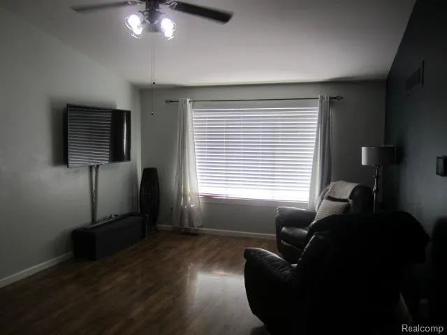 42039 Merrimac Circle Clinton Charter Township, MI 48038