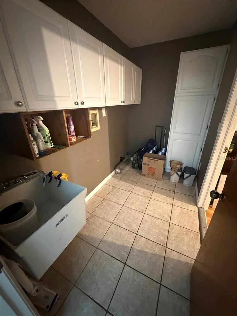 5915 SHERYL ANITA STREET Oviedo, FL 32765